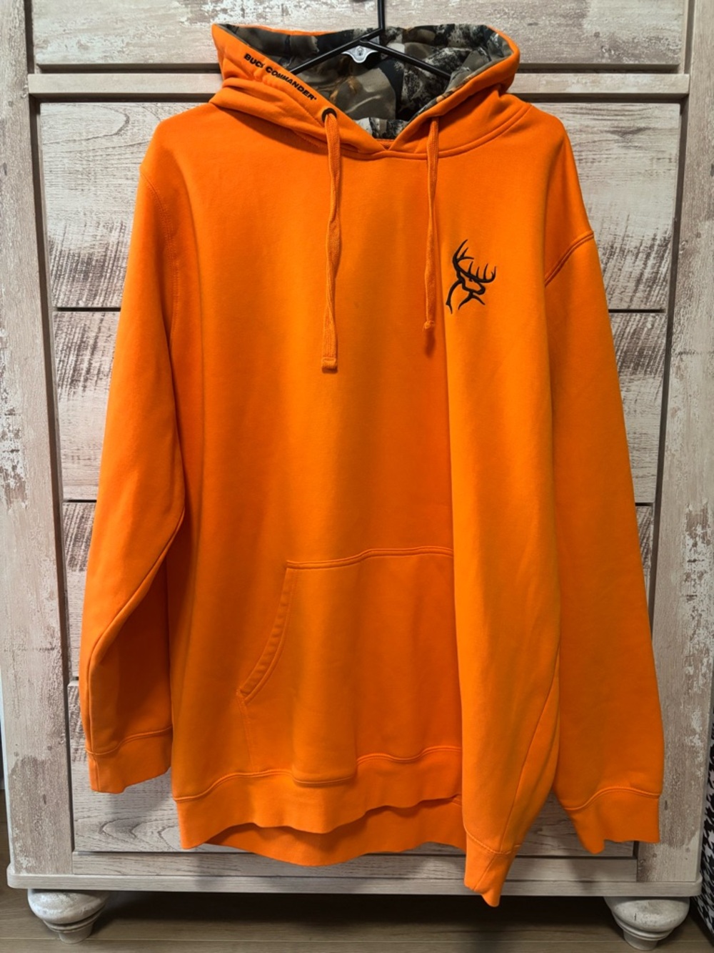 NWOT - Legendary whitetails 
Men’s Buck commander trailhead camo hoodie